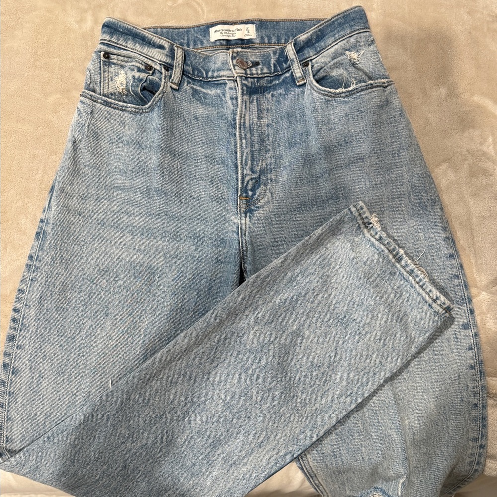 Abercrombie 90s Straight Ultra High Rise Curve love jeans
